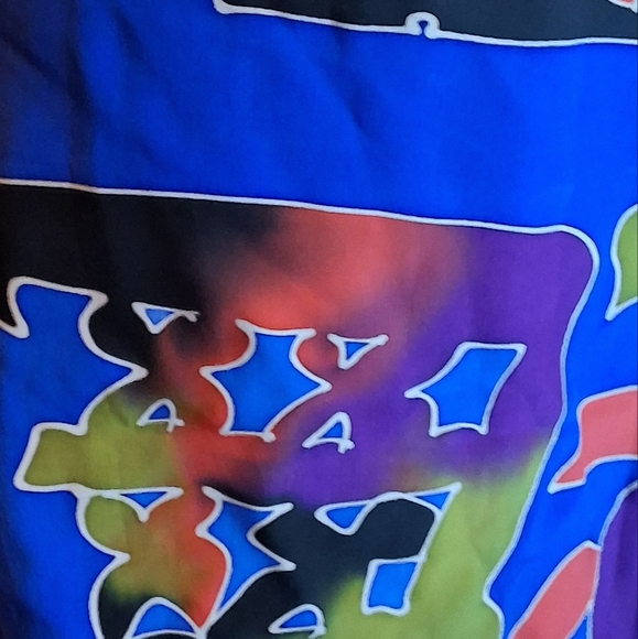 Chinese Character Silk Large Vibrant Color Scarf - Picture 3 of 9